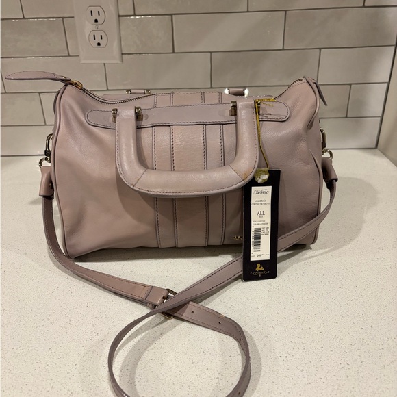 NWT TRE VERO $269 ITALIAN LEATHER ZIP SATCHEL SHOULDER BAG PURSE Lavender Purple